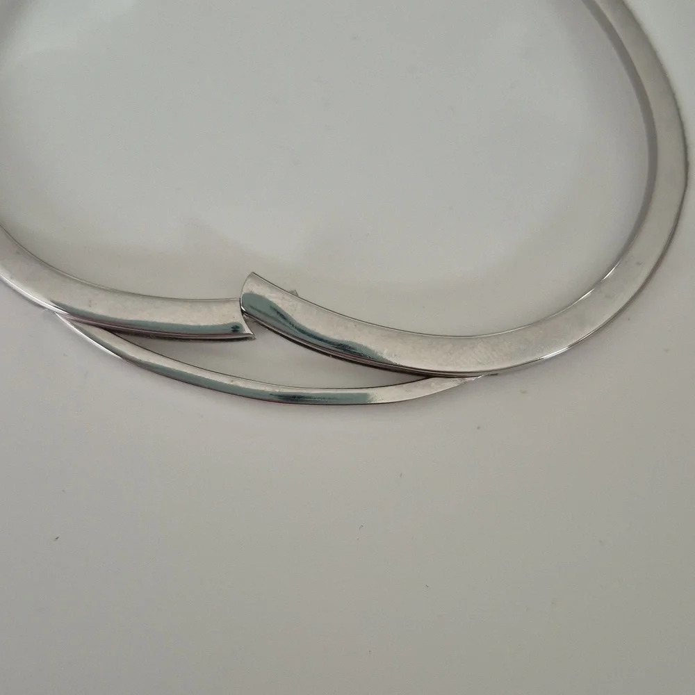 Elegant Silver Bracelet with Cz - Picture 2 of 5